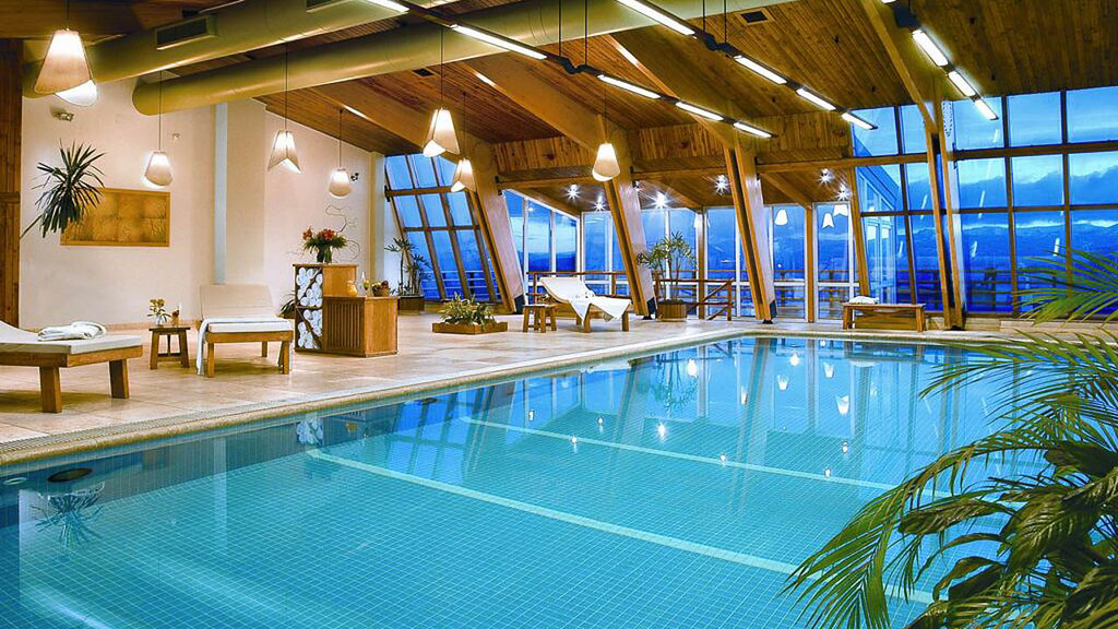 NH Bariloche Edelweiss, hotels in city centre